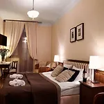 Aparthotel Golebia 8