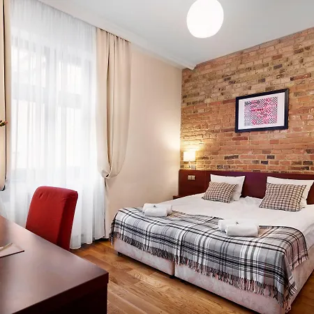 Gołębia 8 Hotel apartamentowy