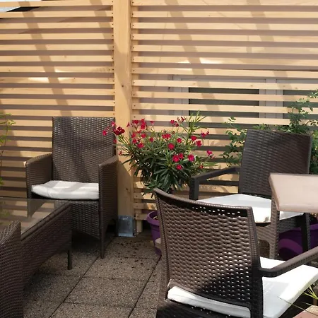 Apartahotel Gołębia 8