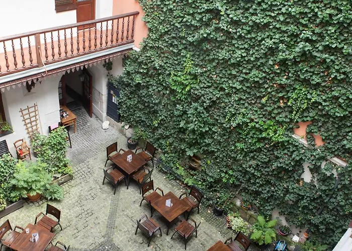 Aparthotel Golebia 8