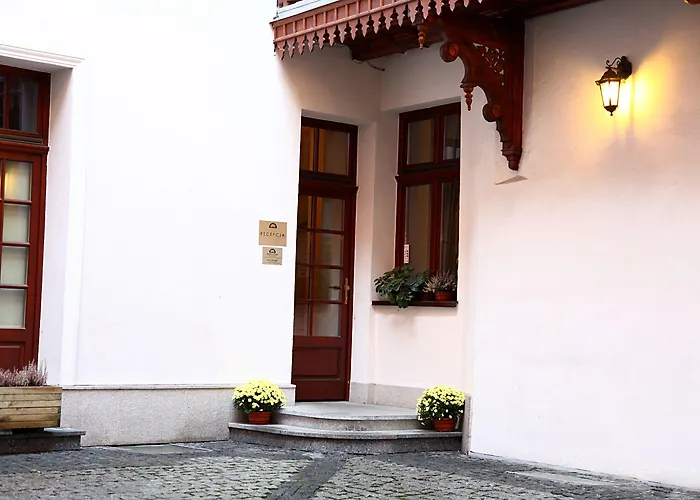 Golebia 8 Aparthotel Krakau