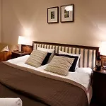 Gołębia 8 Hotel apartamentowy Kraków